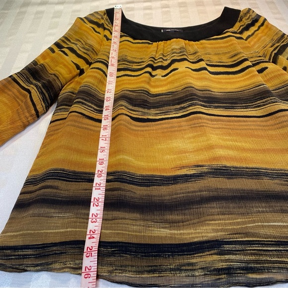 Anne Klein Silk Black Gold Abstract Stripe Pullover Blouse w/3/4 Elastic Sleeves - Picture 6 of 13